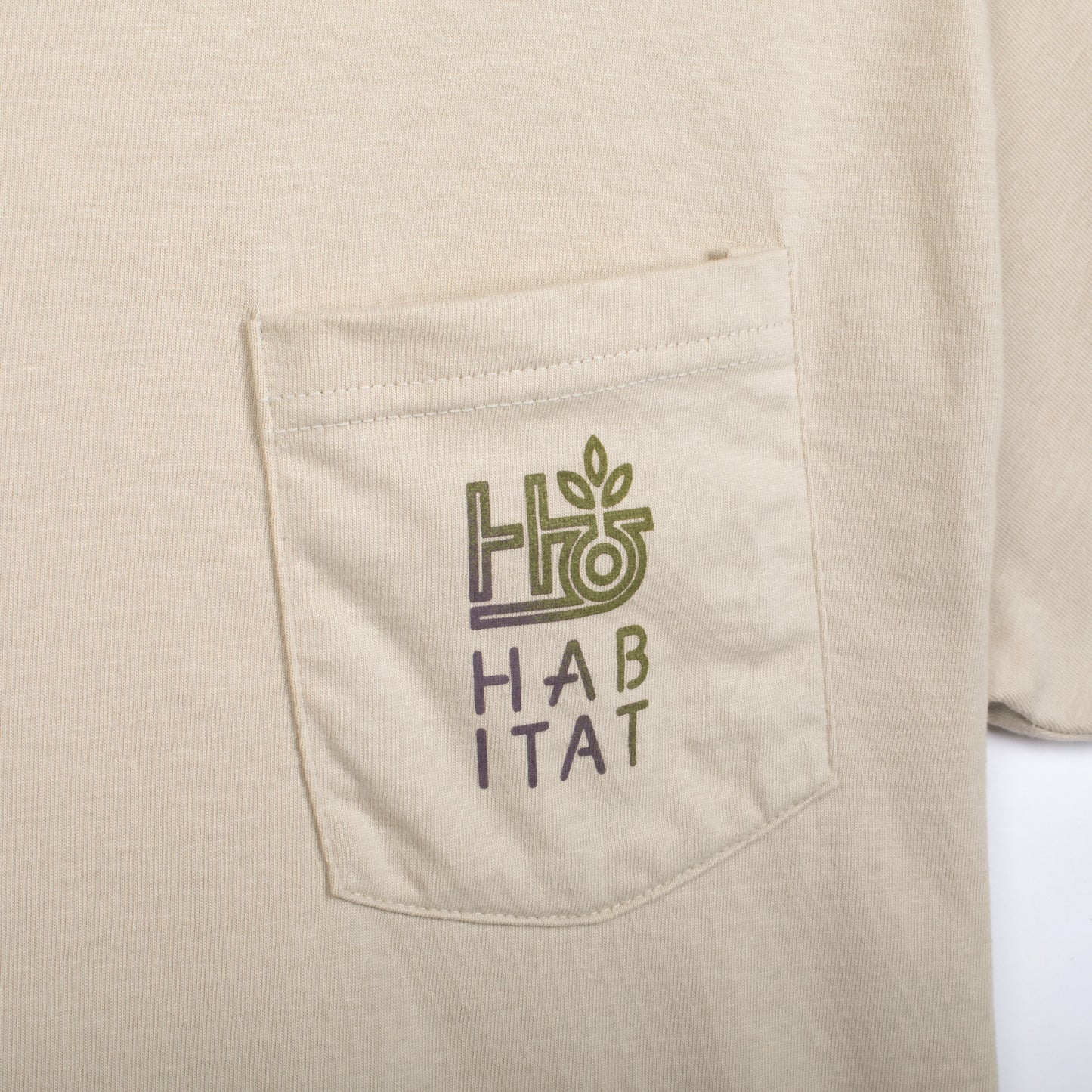 Pod Stencil Fade Pocket T-Shirt Off White